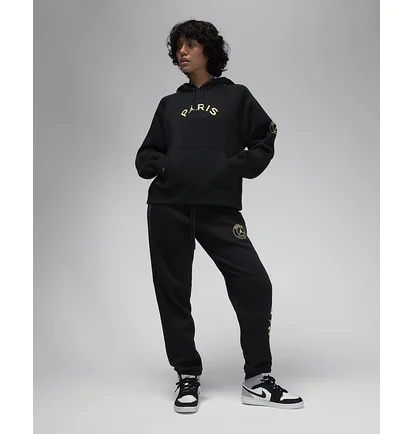 Худи женское Air Jordan Brooklyn Fleece Black FN5176-010