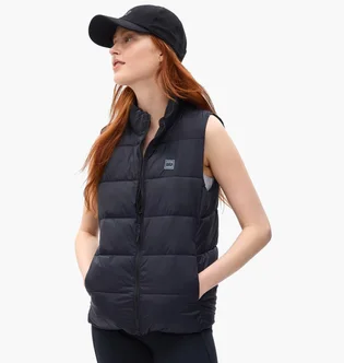 Жилетка жіноча Gap Lightweight Logo Puffer Vest Black 724311-03