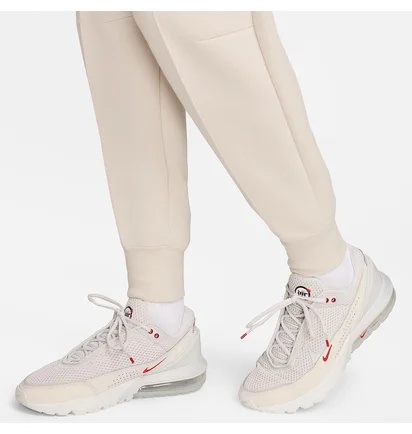 Штани жіночі Nike Sportswear Tech Fleece Beige HJ5479-104