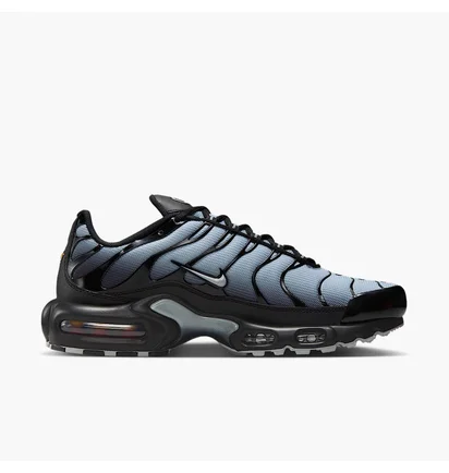 Кроссовки женские Nike Air Max Plus S E WomenS Shoes Black IO0657-001