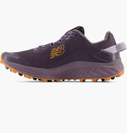 Кроссовки женские New Balance Fuelcell Summit Unknown V4 Shoes Violet WTUNKNL4