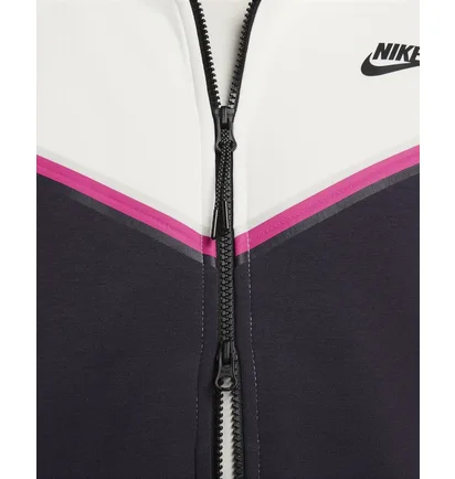 Куртка чоловіча Nike Sportswear Tech Fleece Taped Full-Zip Hoodie Black Cu4489-031