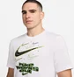 Футболка унисекс Nike Df Tee Iykyk Su24 White FV8372-100