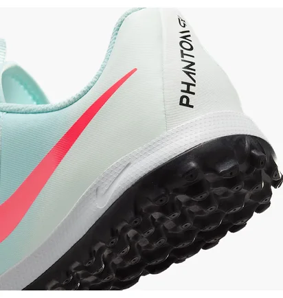 Сороконіжки дитячі Nike Jr Phantom Gx Ii Club Tf Turquoise/White FJ2604-300