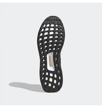 Кроссовки унисекс Adidas Ultraboost 1.0 Dna Shoes Black Hp9618