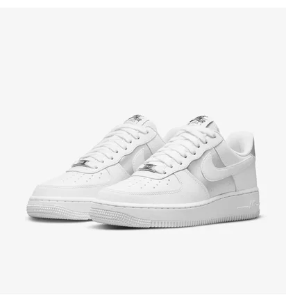 Кросівки жіночі Nike Air Force 1 Low 07 White Metallic Silver White Dd8959-104