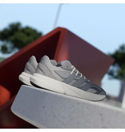 Кросівки чоловічі Adidas Lightblaze Grey IH8607