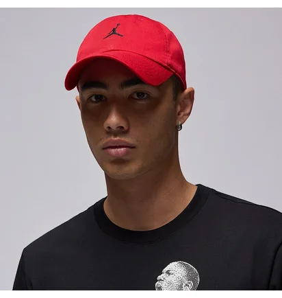 Кепка унісекс Air Jordan Club Unstructured Curved-Bill Red HQ1963-687