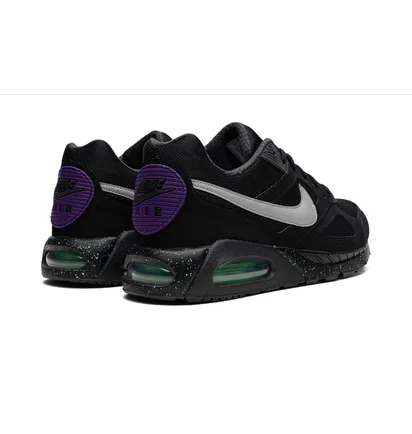 Кросівки чоловічі Nike Air Max Ivo Black 580518-005