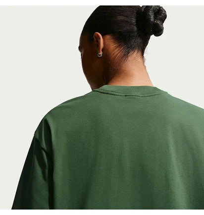Футболка женская Nike Sportswear Boxy Short-Sleeve Green HV4955-323