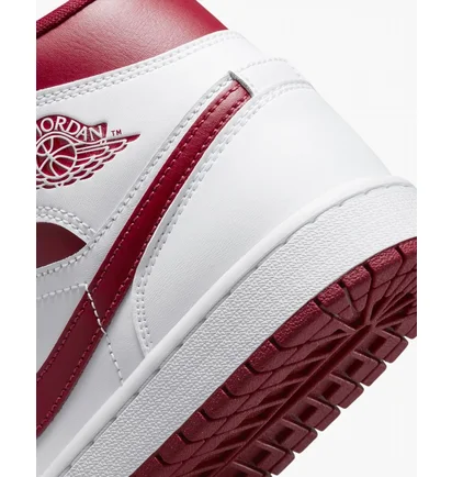 Кроссовки женские Nike Air Jordan 1 Mid Reverse Chicago Red W White Bq6472-161
