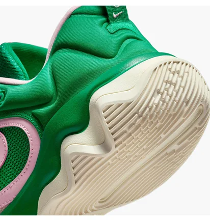 Кроссовки унисекс Nike Giannis Immortality 3 Green DZ7533-300