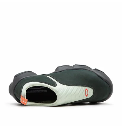 Кроссовки унисекс Oakley Factory Team Flesh Green BDF23S00003567GR02