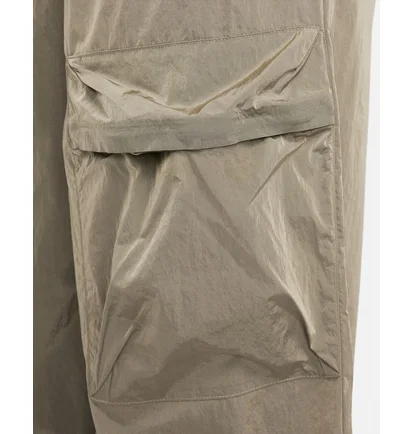 Штаны женские Nike Sportswear Tech Pack WomenS Repel Pants Brown FB8358-247