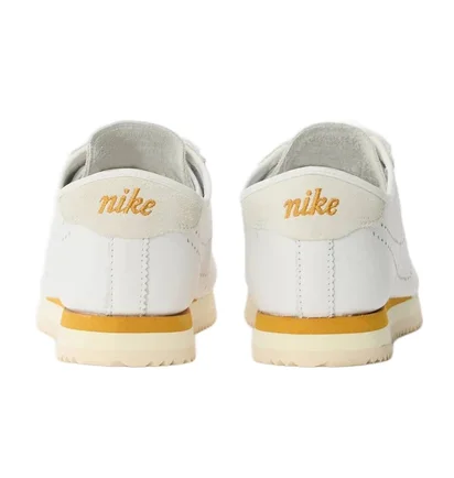 Кроссовки женские Nike Cortez Leather WomenS Shoes White HQ1841-100