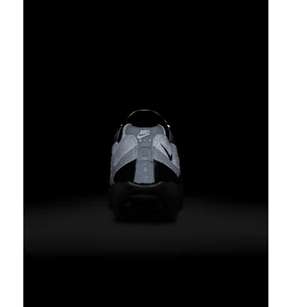Кроссовки женские Nike Air Max 95 Lx WomenS Shoes Grey DV5581-001