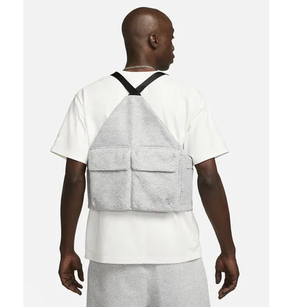 Жилетка чоловіча Air Jordan M Nsw Tp Utility Vest Nkfwd Grey DX9403-077