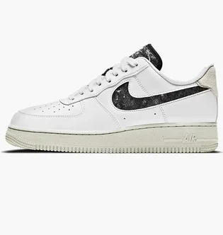 Кросівки жіночі Nike Air Force 1 07 Se White DA6682-100