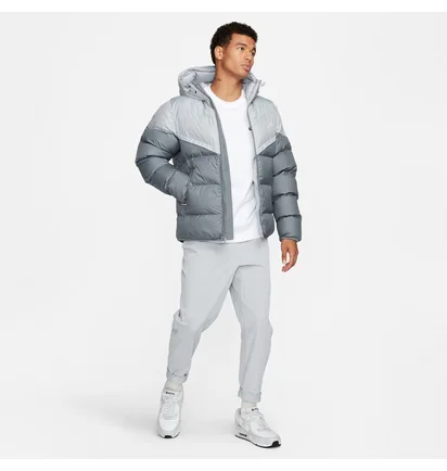 Пуховик чоловічий Nike Sf Wr Pl-Fld Hd Jkt Grey FB8185-077