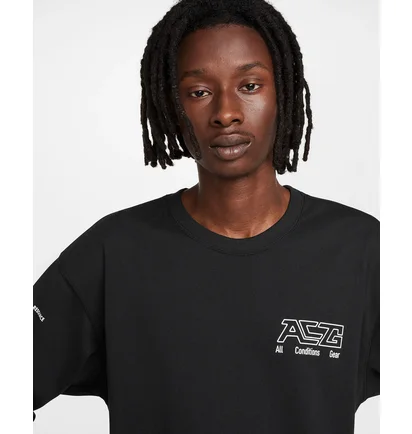 Лонгслів чоловічий Nike Acg Black FZ6704-010