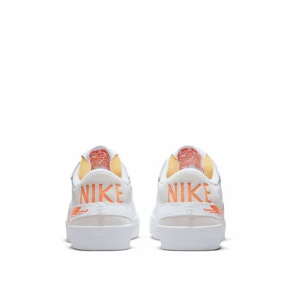 Кросівки унісекс Nike Blazer Low 77 Jumbo Scribble Swoosh White Dx2648-100