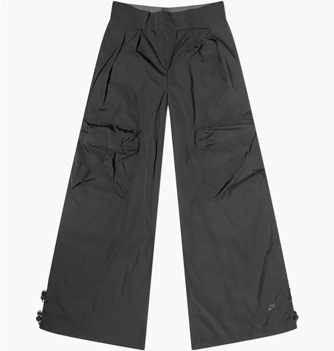 Штаны женские Nike Tech Pack Repel Pant Black FB8358-010