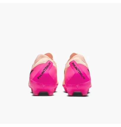 Бутсы унисекс Nike Phantom Gx Ii Pro Peach/Pink FJ2563-800
