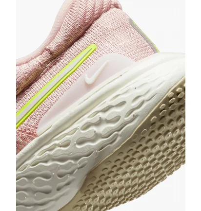 Кросівки жіночі Nike Zoomx Invicible Run Fk 2 Peach DC9993-600