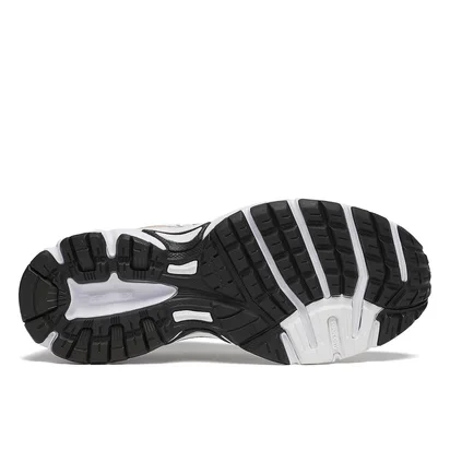 Кроссовки унисекс Saucony Ride Millennium White S70812-18