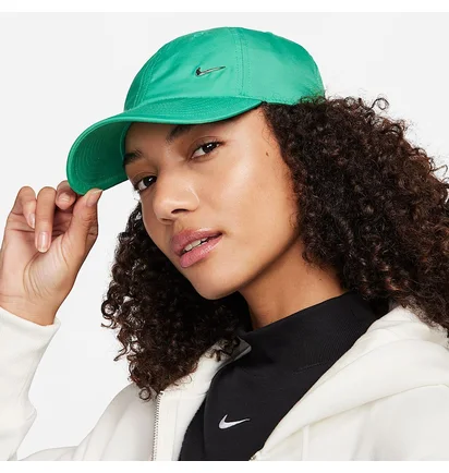 Кепка унисекс Nike Nk Df Club Cap U Cb Mtswsh L Green FB5372-324