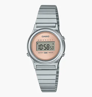 Часы женские Casio LA700WE-4A