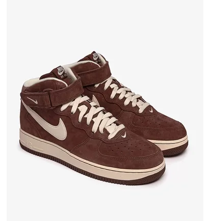 Кросівки чоловічі Nike Air Force 1 Mid Qs Brown Dm0107-200
