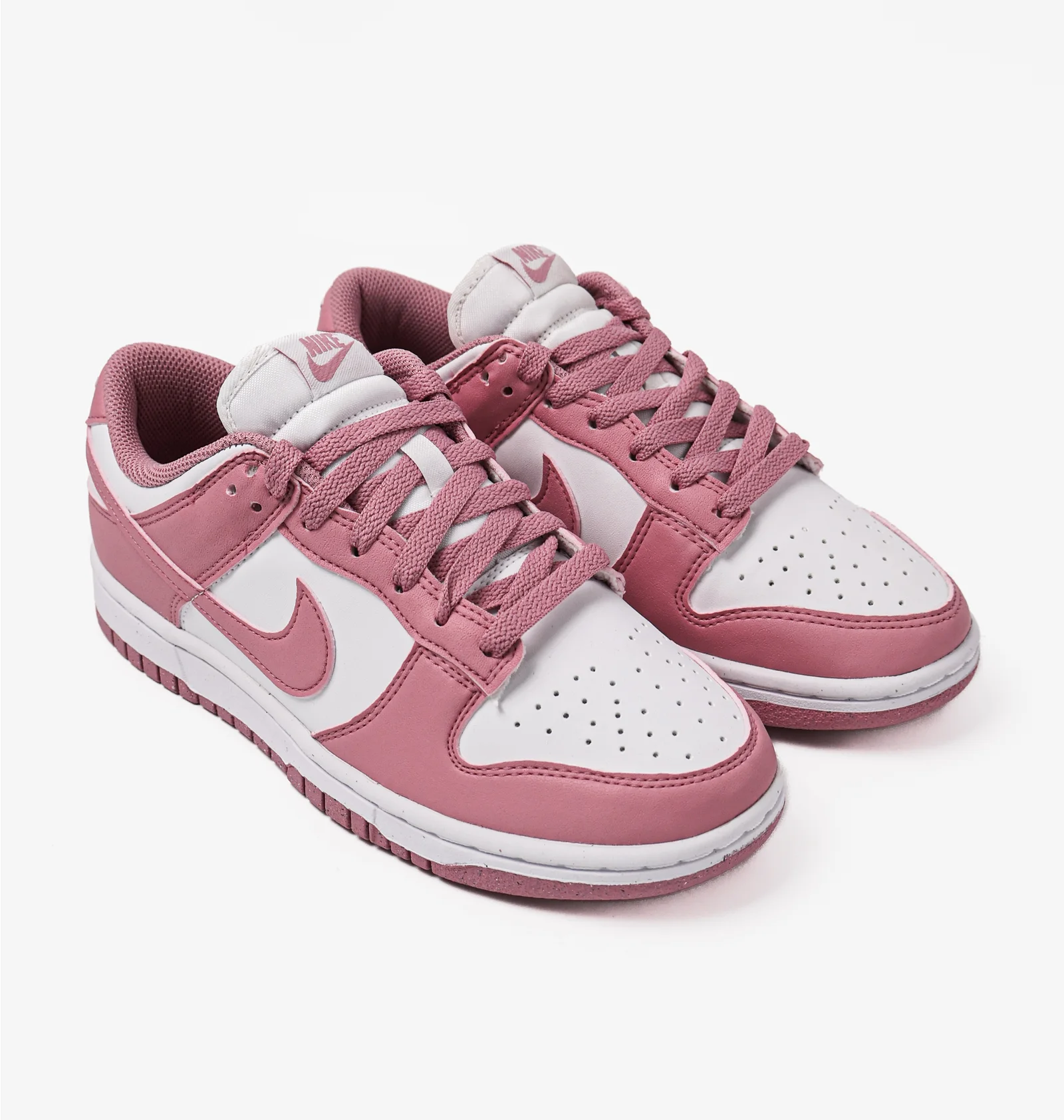 ᐉ Кросівки жіночі Nike Dunk Low Next Nature White/Pink DD1873-112