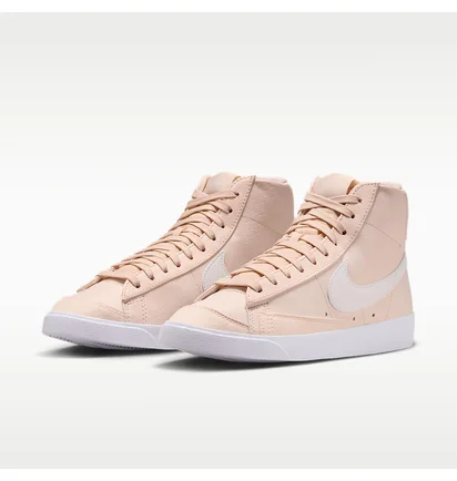 Кроссовки женские Nike Blazer Mid 77 WomenS Shoes Peach DQ4124-800