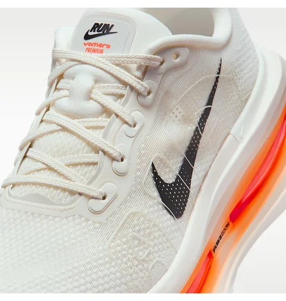 Кросівки чоловічі Nike Zoom Vomero Premium White IQ4035-100