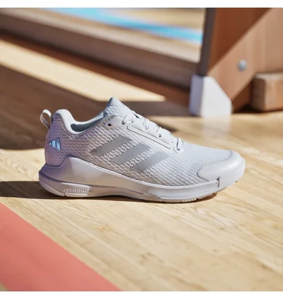 Кроссовки женские Adidas Novaflight 2 Indoor White IG1609