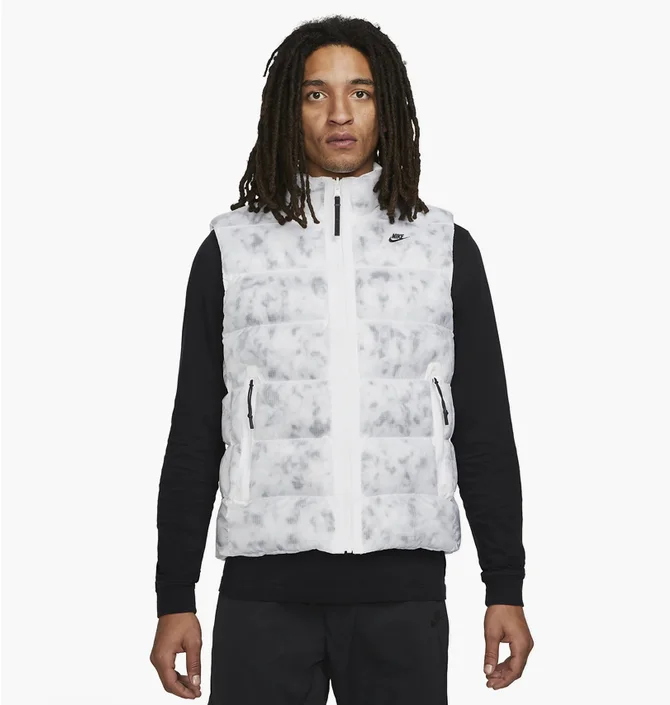 Жилетка чоловіча Nike Sportswear Therma-Fit Tech Pack White Dn2817-100