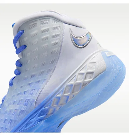 Кросівки дитячі Nike Kobe I I I Big Kids Basketball Shoes Blue/White HQ2304-400