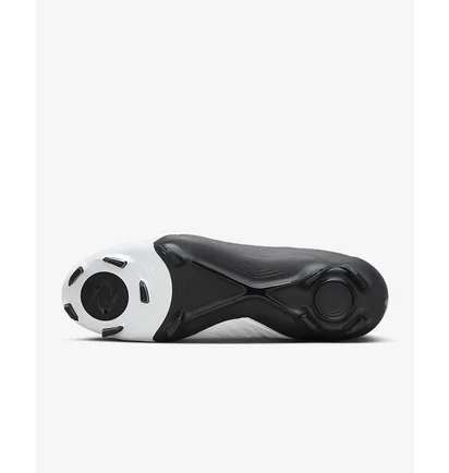 Бутсы унисекс Nike Mg Phantom Gx 2 Academy White/Black FD6723-100