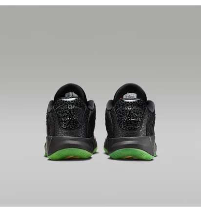 Кросівки чоловічі Air Jordan Luka 4 Black IO0204-001