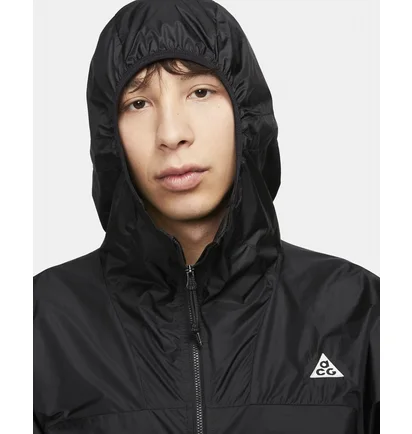 Вітровка чоловіча Nike Acg Cinder Cone MenS Windproof Jacket Black DB0978-015