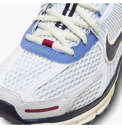 Кросівки жіночі Nike Zoom Vomero 5 White FV8111-451