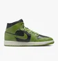 Кроссовки женские Nike Air Jordan 1 Mid Green Bq6472-031