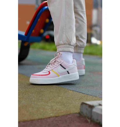 Кроссовки женские Nike Wmns Air Force 1 07 Lx Multi Ck6572-600