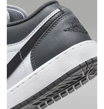 Кросівки дитячі air Jordan Low (Gs) Grey 553560-152