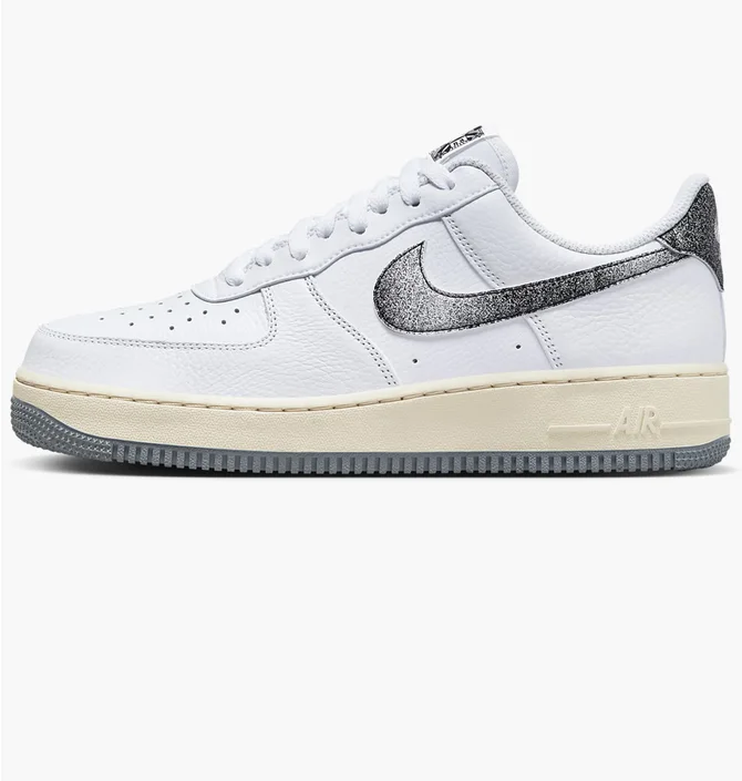 Кроссовки мужские Nike Air Force 1 07 Lx Shoes White DV7183-100
