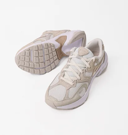Кросівки жіночі Nike Al8 Zapatillas Beige FJ3794-100