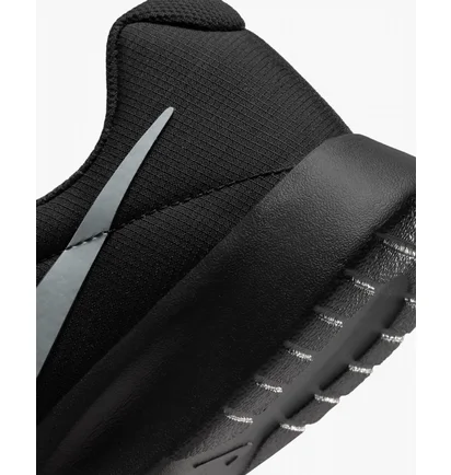 Кроссовки женские Nike Tanjun Refine Black DR4495-001