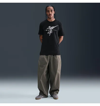 Футболка чоловіча Nike Sportswear Wings City T-Shirt Black HV0172-010