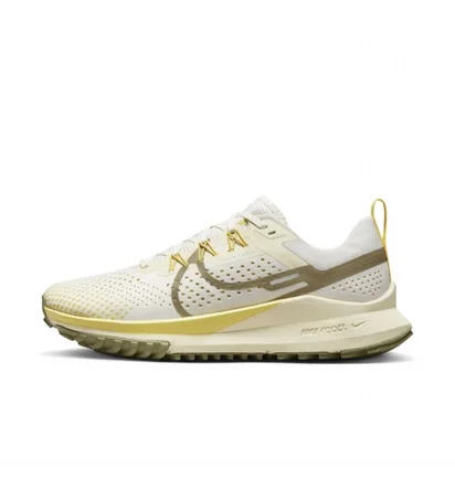Кросівки жіночі Nike React Pegasus Trail 4 Beige FJ4732-001